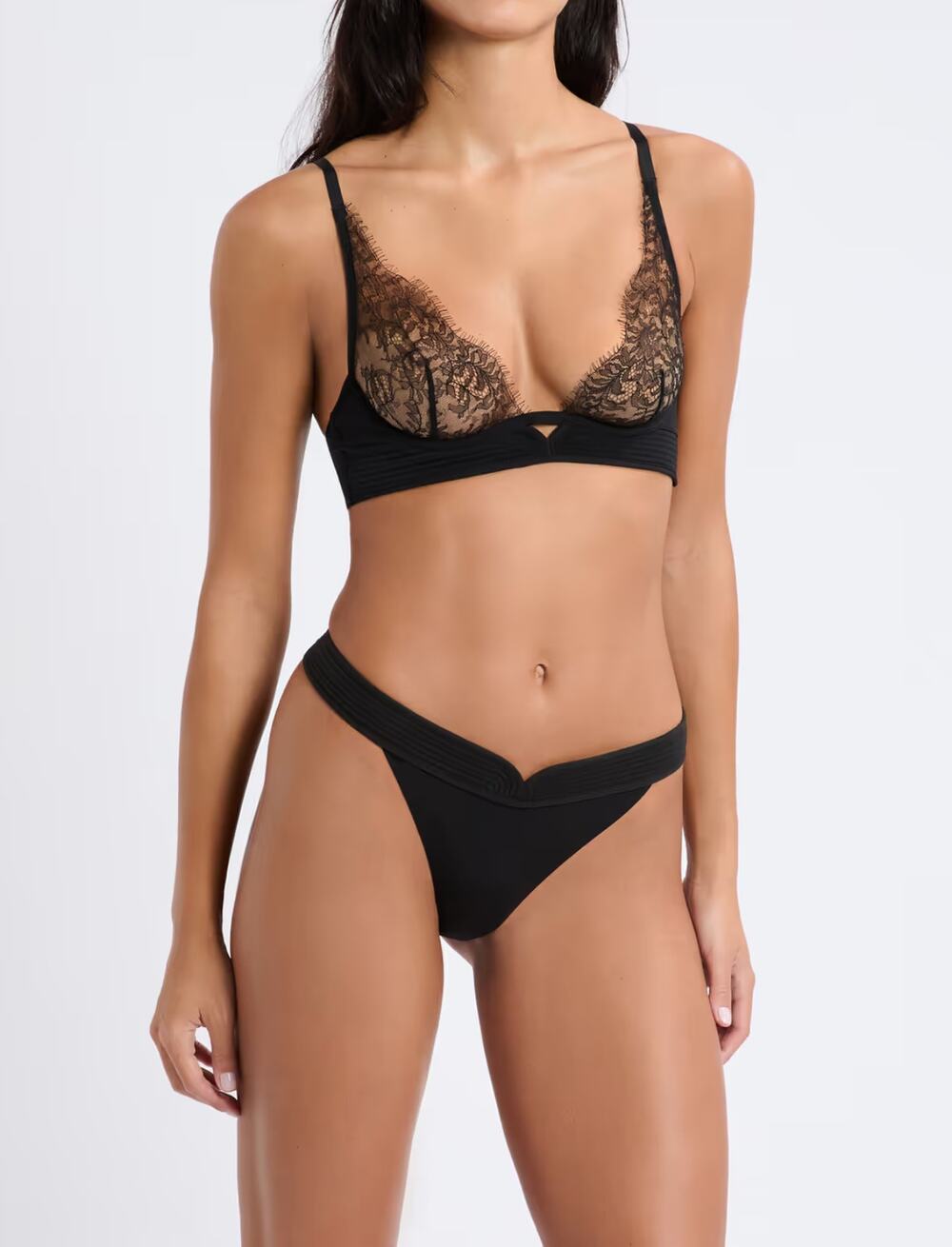 Etam NIGHTFALL TEMPTATION Bra N.7 - The Triangle Lace 36A Black $120 NWT